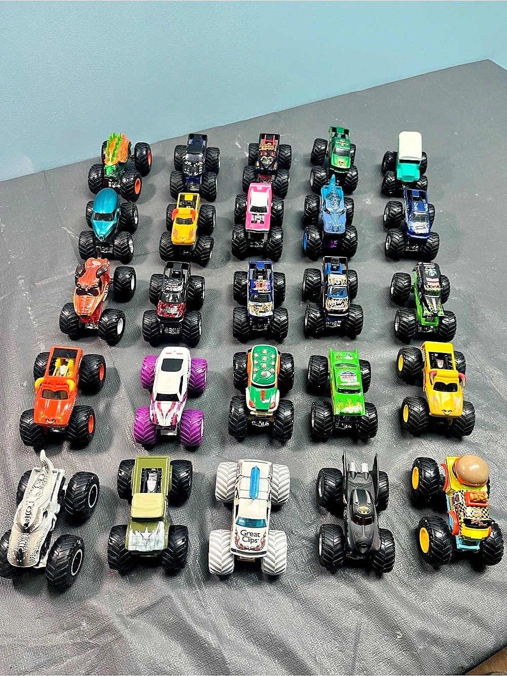 Hot Wheels Monster Truck Toy Car Lot of 25 Multi-Color
